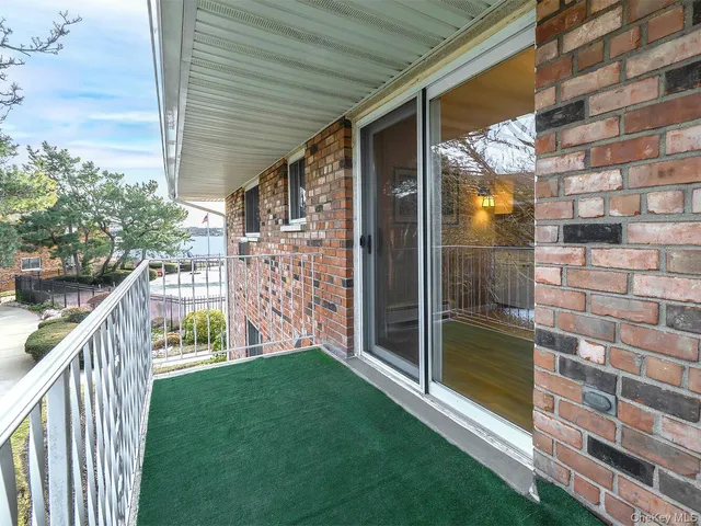 $599,000 | 1 Toms Point Lane, Unit 6I, Port Washington, NY 11050