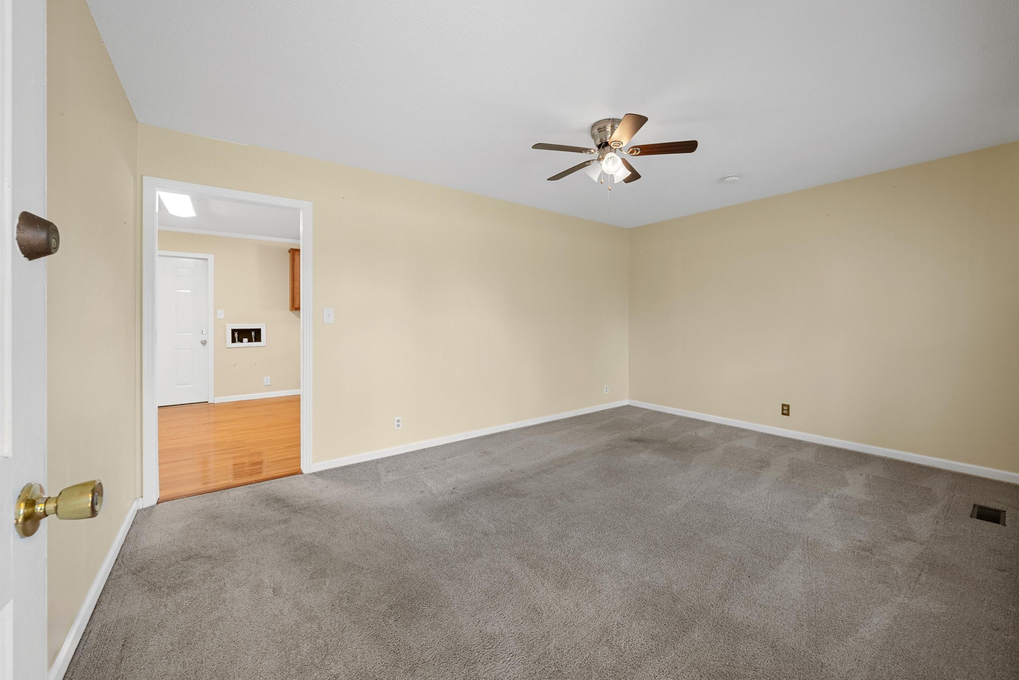 2928 Lylewood Road Woodlawn, TN 37191 - Photo 6 of 41 Gallery Image 6