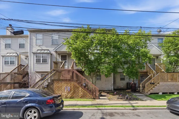$335,000 | 34 2nd Street, Bridgeport, PA 19405