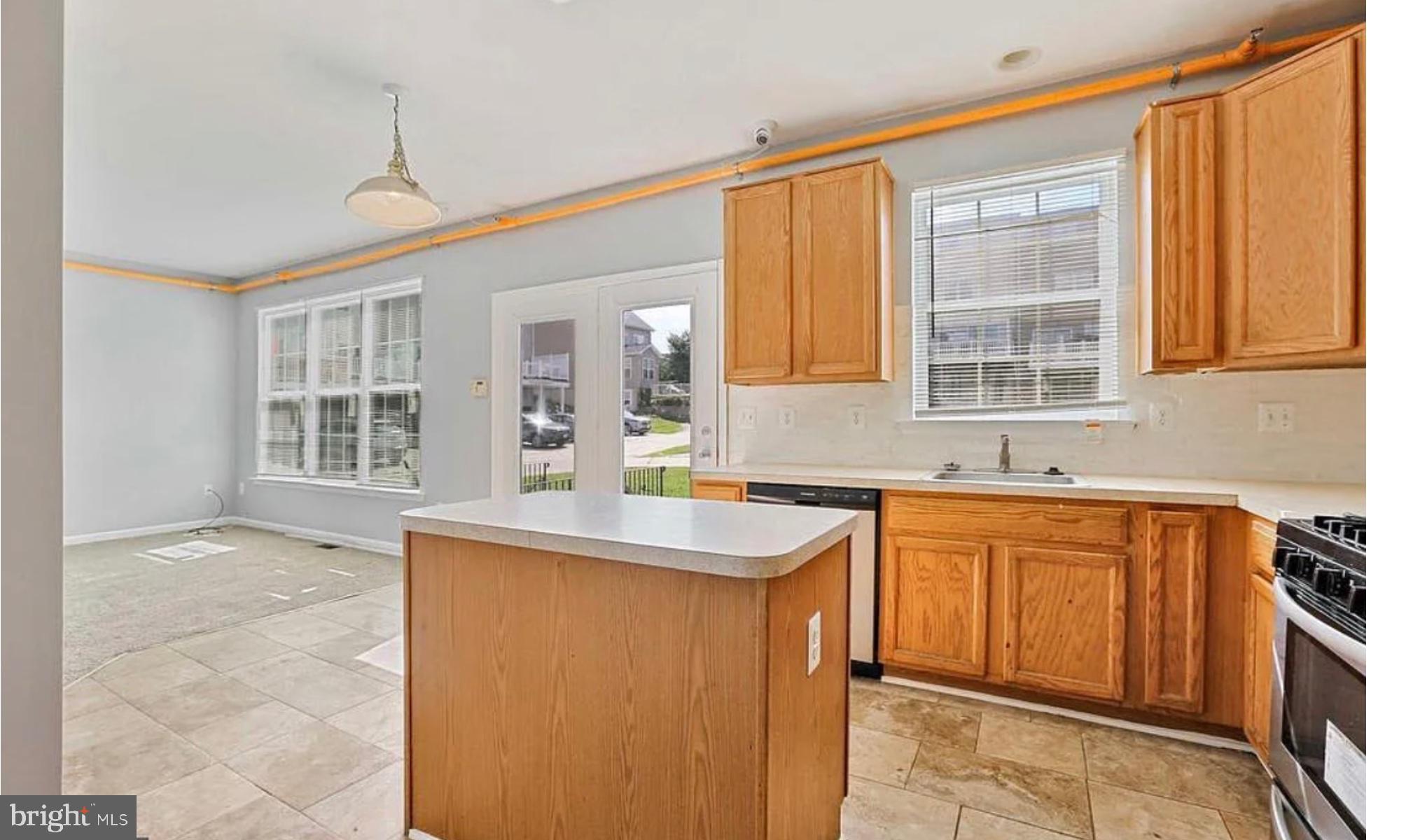 5915 Furley Way Baltimore, MD 21206 - Photo 9 of 21