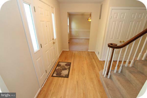 10739 Midsummer Drive Reston, VA 20191 - Photo 1 of 30 Interior (General)