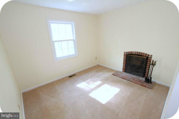 10739 Midsummer Drive Reston, VA 20191 - Photo 24 of 30 Bedroom (Master)