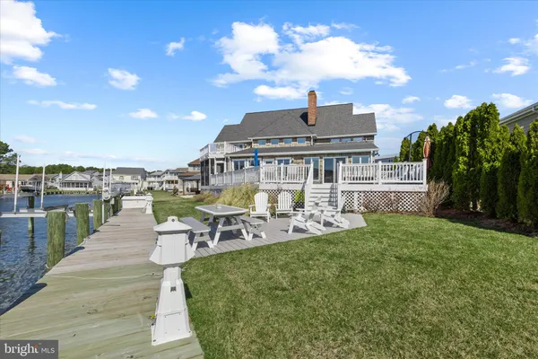 $1,839,000 | 18 Mallard Drive East, Ocean Pines, MD 21811
