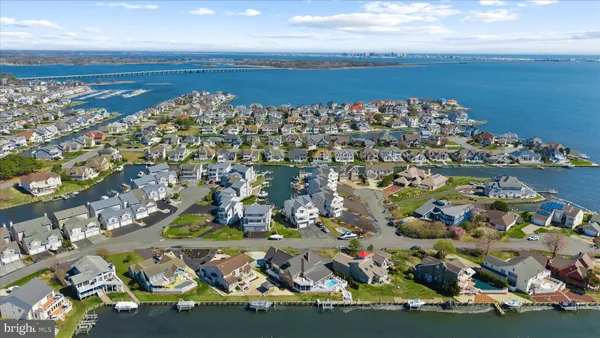 $1,839,000 | 18 Mallard Drive East, Ocean Pines, MD 21811