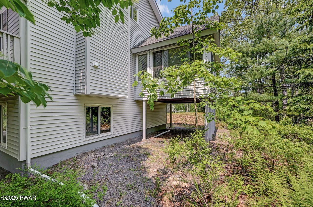 811 Maple Ridge Court Hawley, PA 18428 - Photo 83 of 101 811 Maple Ridge 81 Large