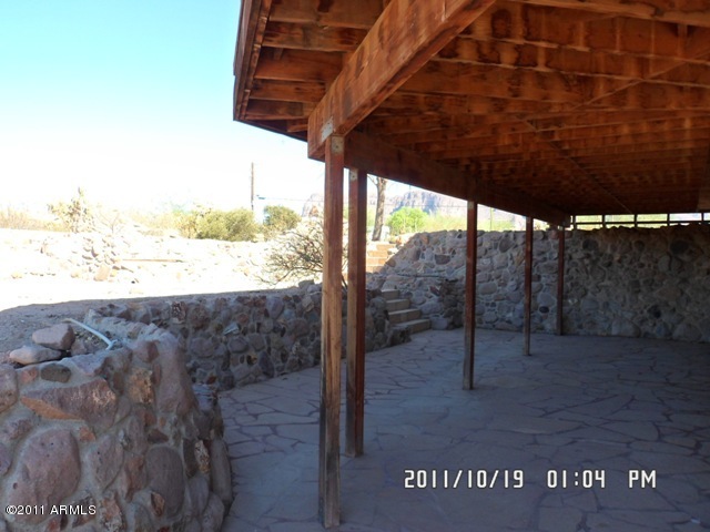926 North Acacia Road Apache Junction, AZ 85119 - Photo 20 of 25 Covered Patio