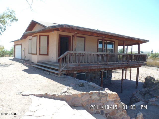 926 North Acacia Road Apache Junction, AZ 85119 - Photo 3 of 25 Front