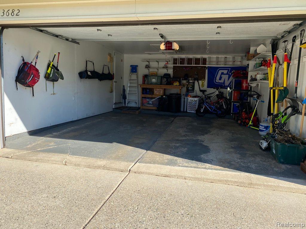 43682 Arlington Road Canton, MI 48187 - Photo 41 of 50 Insulated garage door.