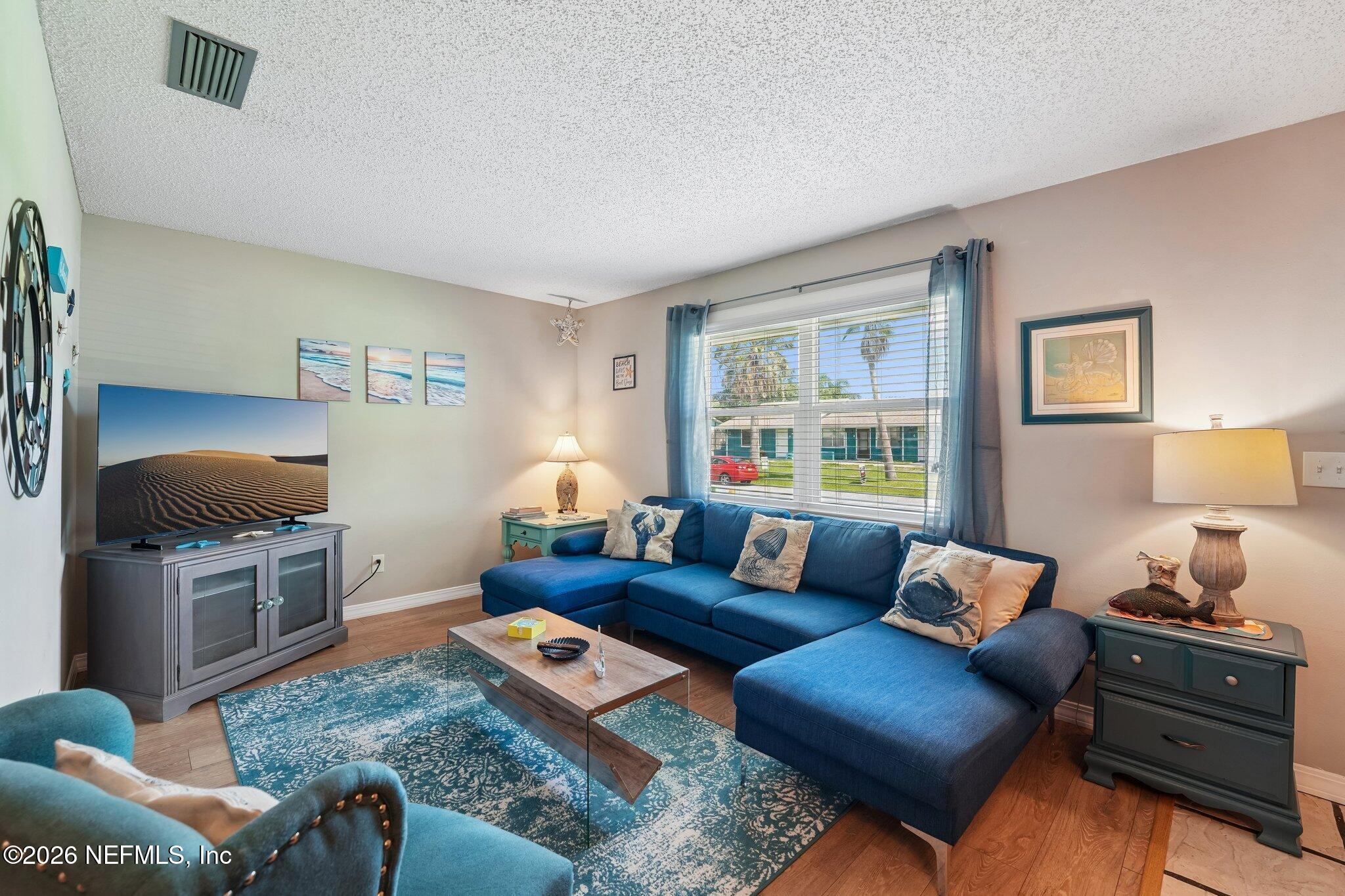 125 Rio Del Mar Street, Unit C St. Augustine, FL 32080 - Photo 3 of 18 Living Room