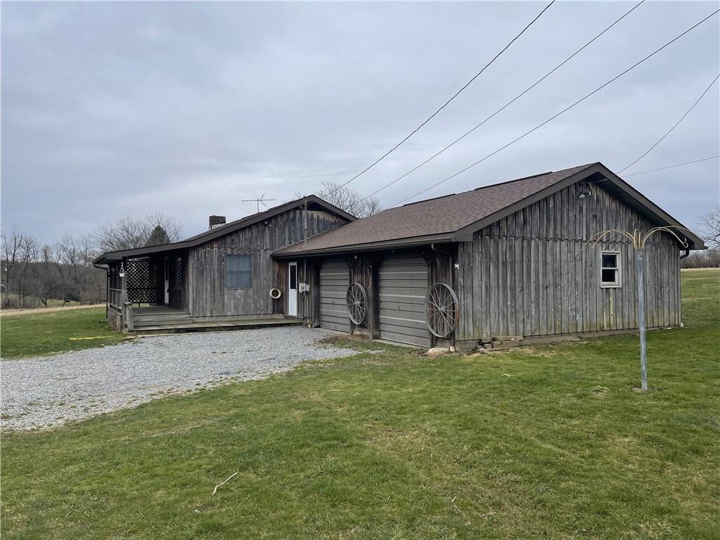 132 Stalker Road Hilliards, PA 16040 - Photo 4 of 48 Gallery Image 4