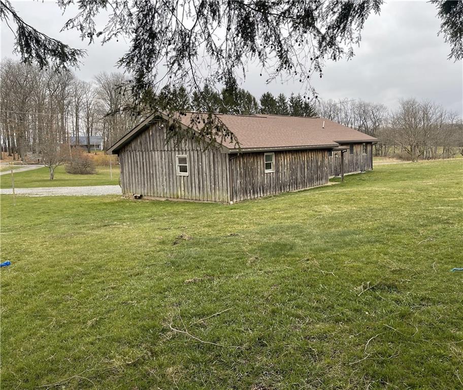 132 Stalker Road Hilliards, PA 16040 - Photo 5 of 48 Gallery Image 5