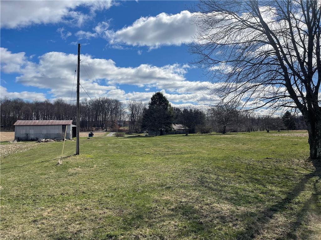 132 Stalker Road Hilliards, PA 16040 - Photo 7 of 48 Gallery Image 7