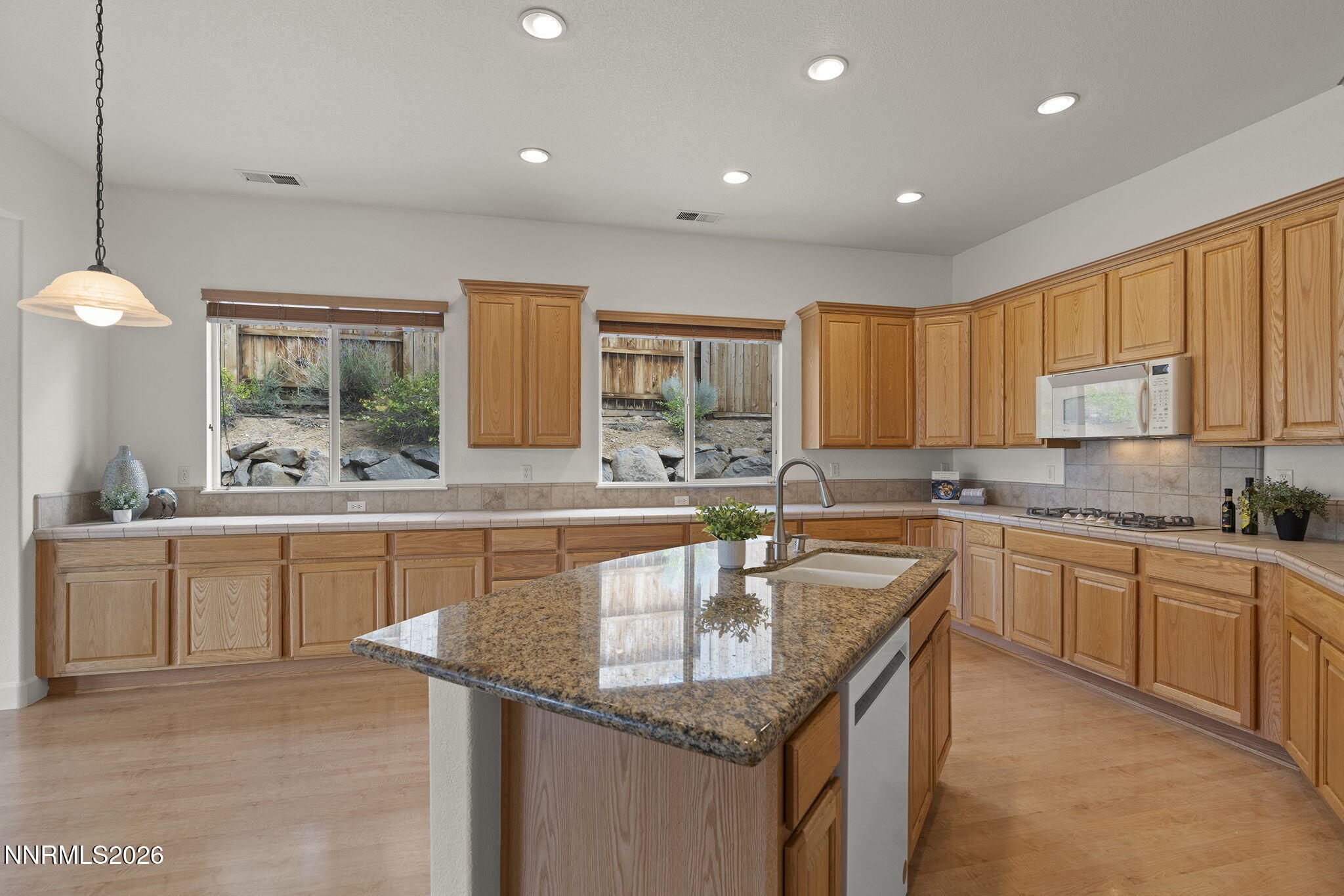 2785 Robb Drive Reno, NV 89523 - Photo 13 of 31 15-web-or-mls-_DSC6658