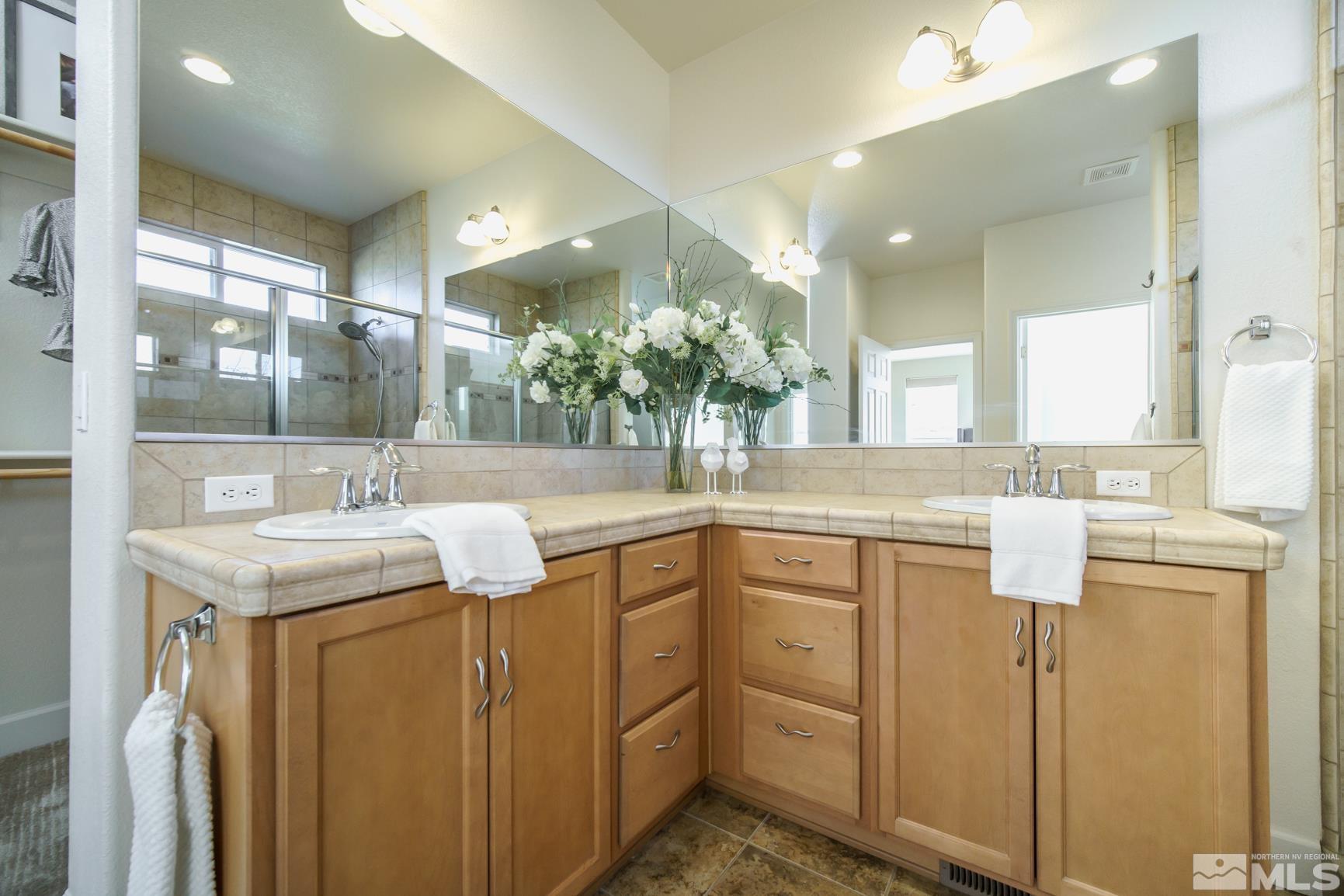 568 Beckwourth Drive Reno, NV 89506 - Photo 33 of 40 Photo 33