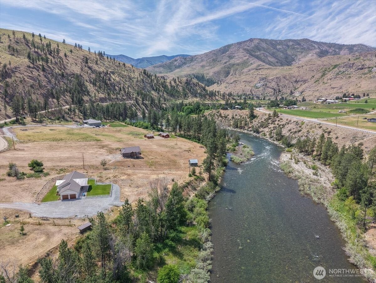 87 Burma Road Pateros, WA 98846 - Photo 36 of 38