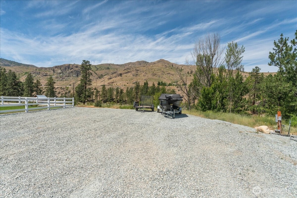 87 Burma Road Pateros, WA 98846 - Photo 5 of 38