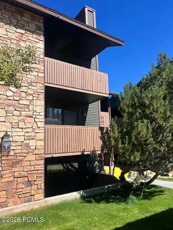 $2,200 | 6915 North 2200th Park, Unit 6N, Park City, UT 84098