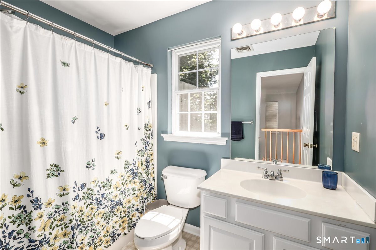 105 Secret Hollow Road Monroe, CT 06468 - Photo 23 of 37