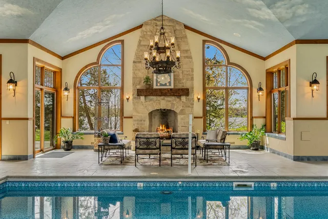 $14,995,000 | 4513 North Hewitts Point Road, Oconomowoc, WI 53066
