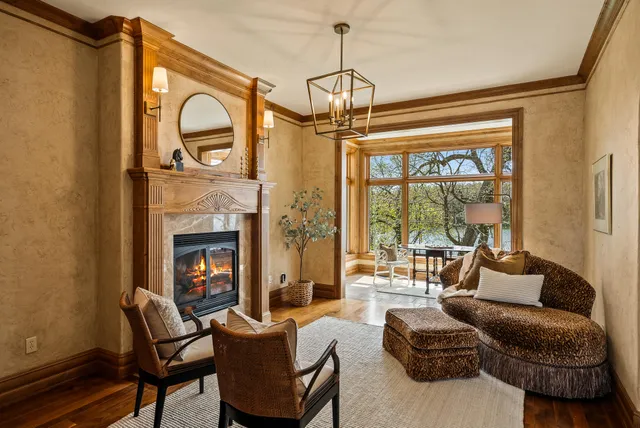 $14,995,000 | 4513 North Hewitts Point Road, Oconomowoc, WI 53066