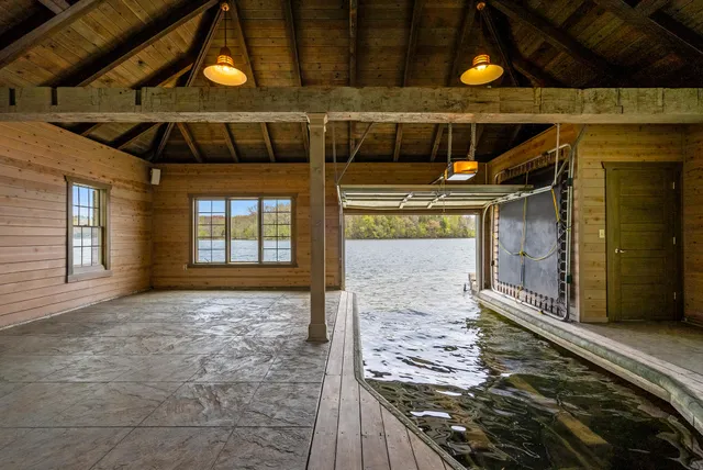 $14,995,000 | 4513 North Hewitts Point Road, Oconomowoc, WI 53066