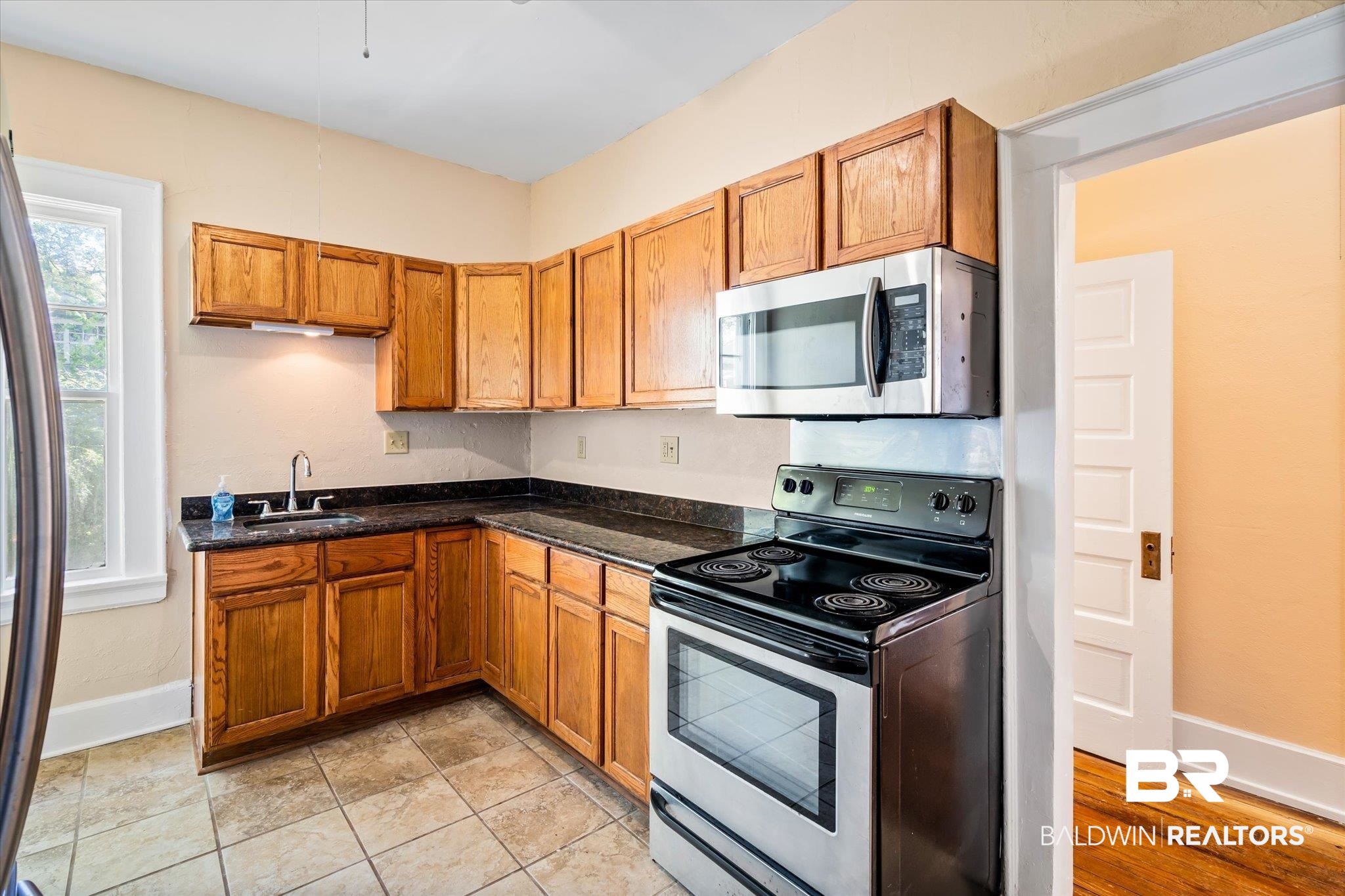 211 5th Street Mobile, AL 36611 - Photo 6 of 22