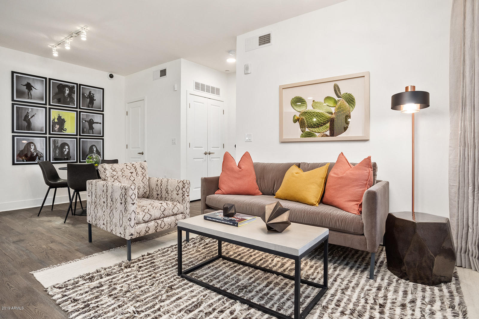 240 West Osborn Road, Unit 5011 Phoenix, AZ 85013 - Photo 1 of 22 Living Room