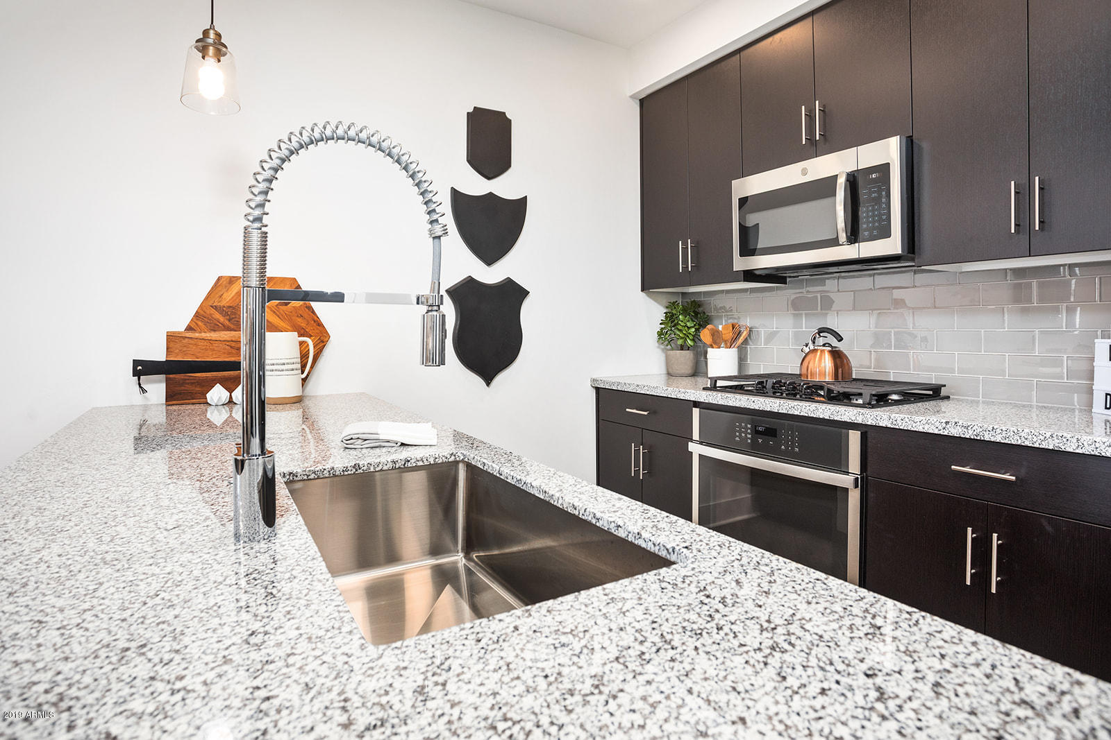 240 West Osborn Road, Unit 5011 Phoenix, AZ 85013 - Photo 2 of 22 Kitchen 1