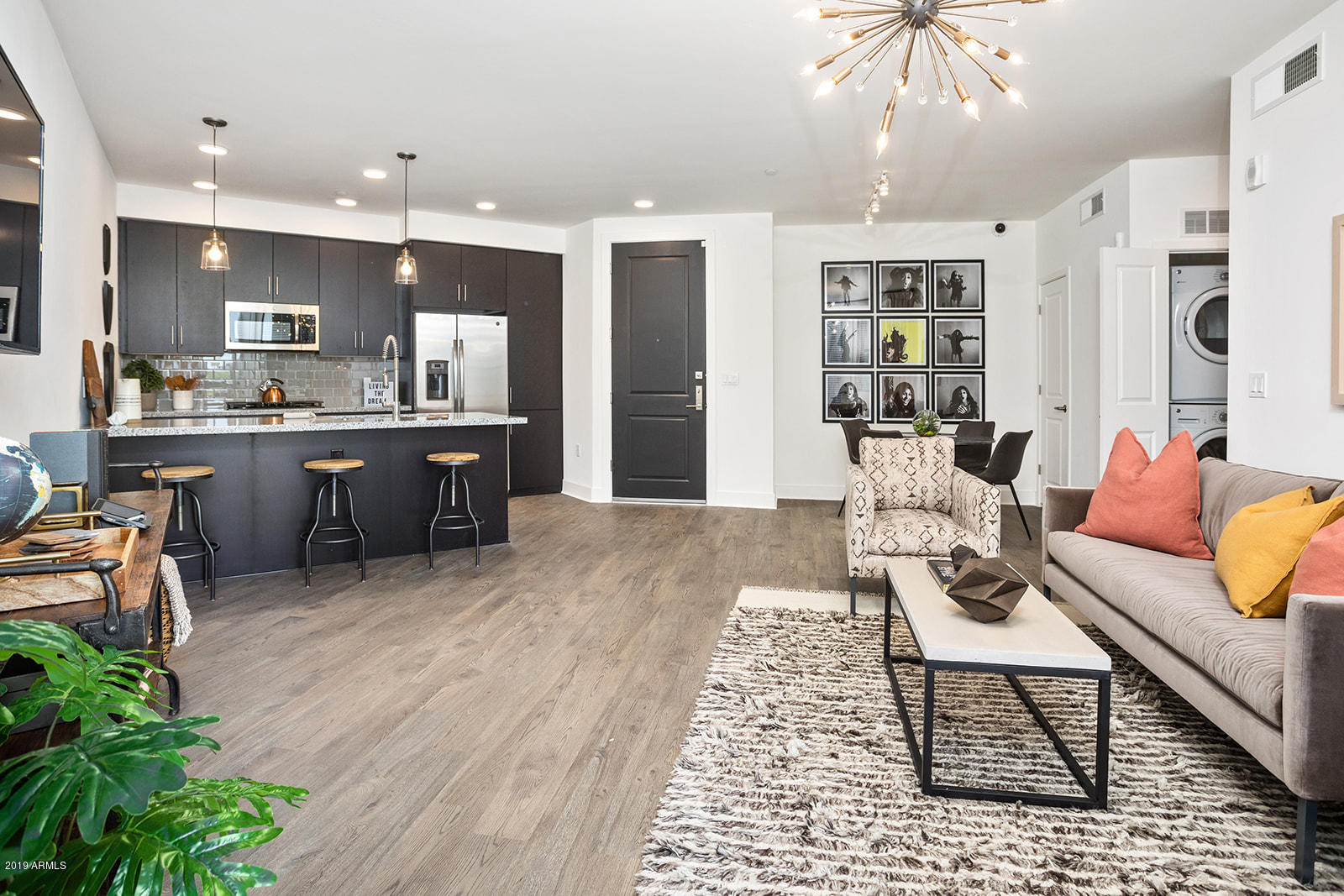 240 West Osborn Road, Unit 5011 Phoenix, AZ 85013 - Photo 21 of 22 Open concept floor plan