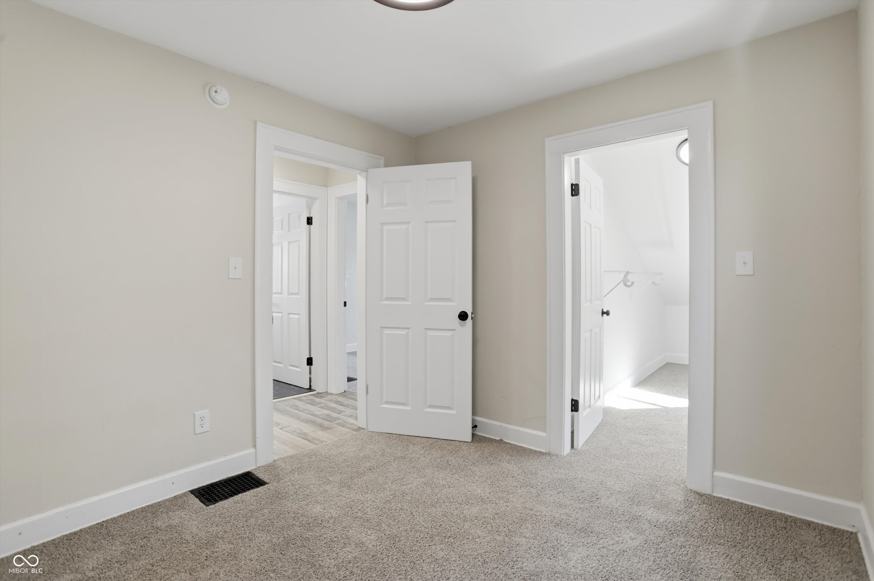 2165 North Harding Street Indianapolis, IN 46202 - Photo 28 of 31