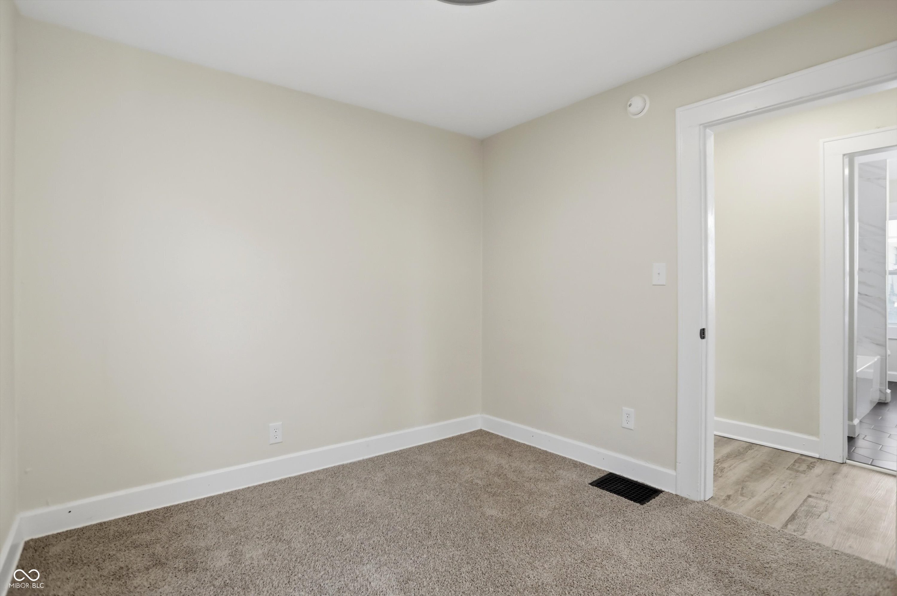 2165 North Harding Street Indianapolis, IN 46202 - Photo 29 of 31