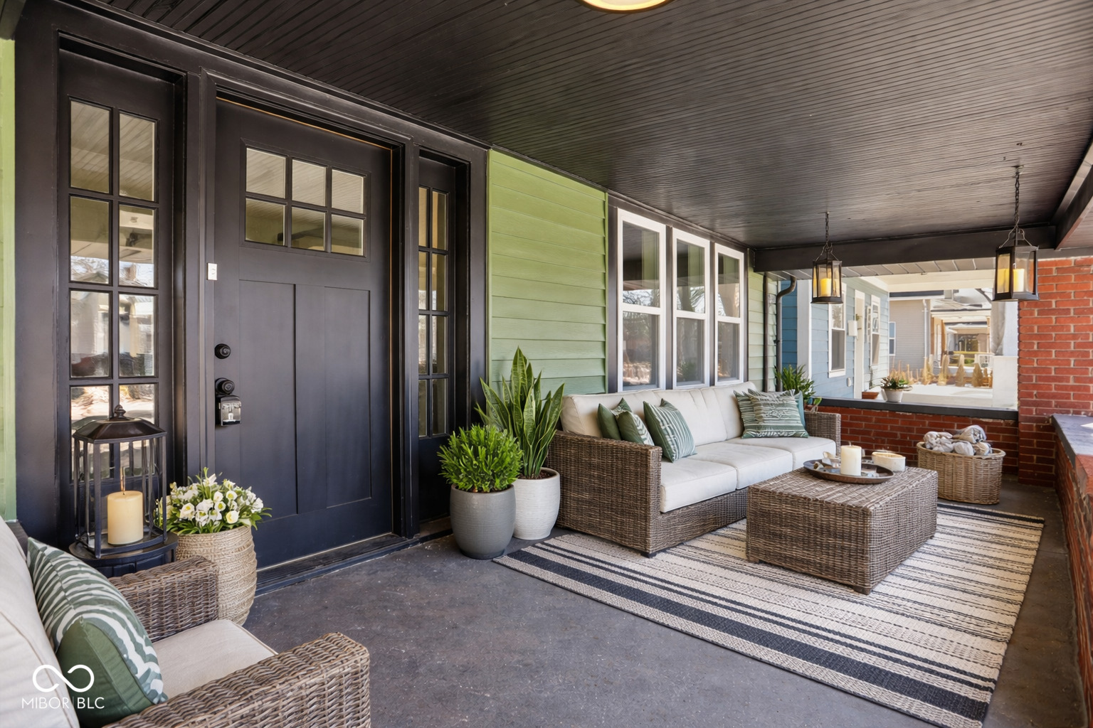 2165 North Harding Street Indianapolis, IN 46202 - Photo 3 of 31