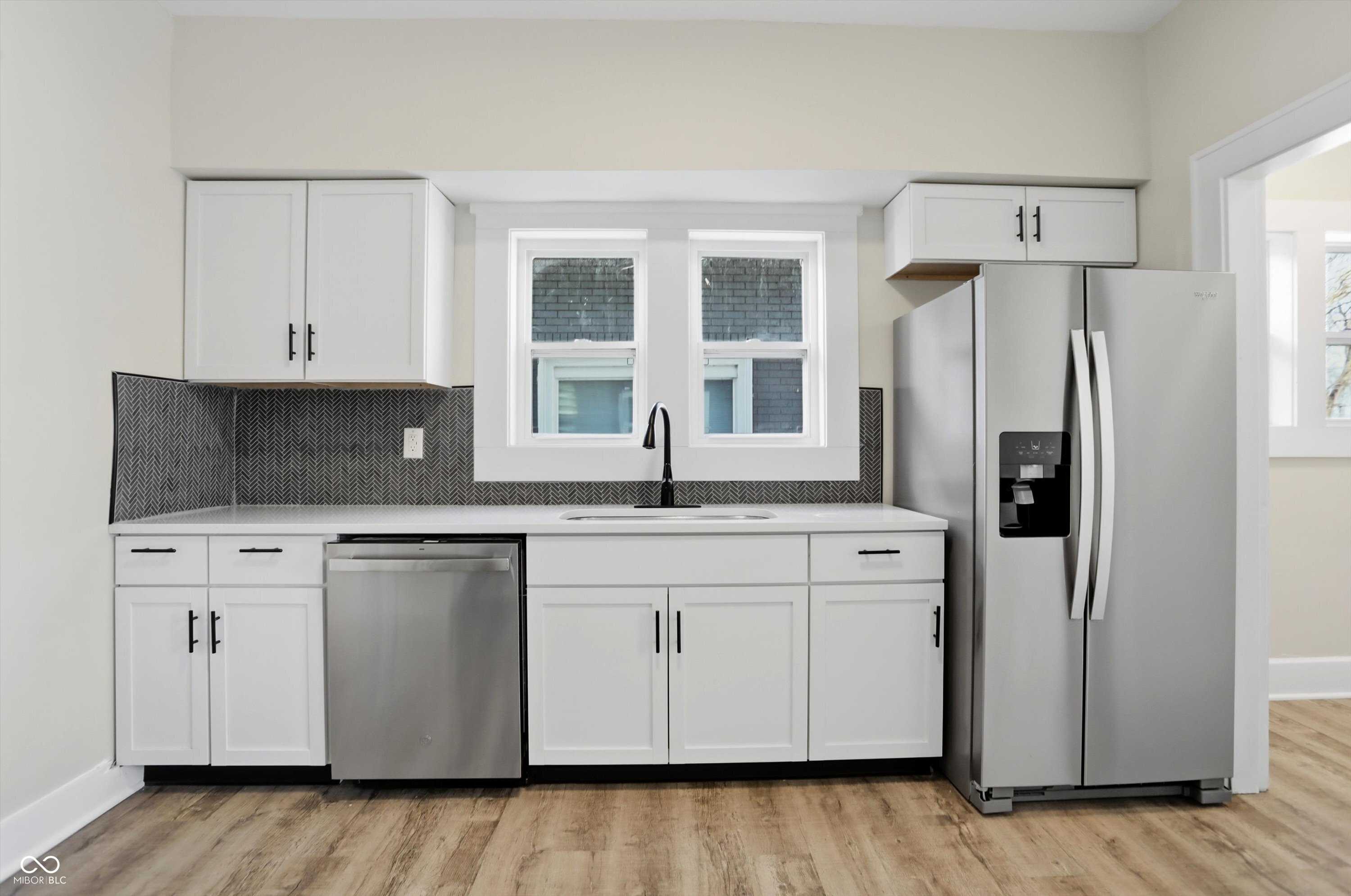 2165 North Harding Street Indianapolis, IN 46202 - Photo 9 of 31