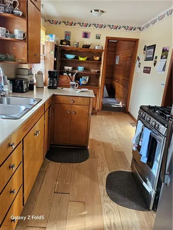 $199,000 | 8315 East Gregory Boulevard, Kansas City, MO 64133