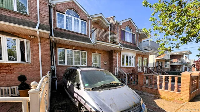 $298,888 | 178-24 130th Road | St. Albans