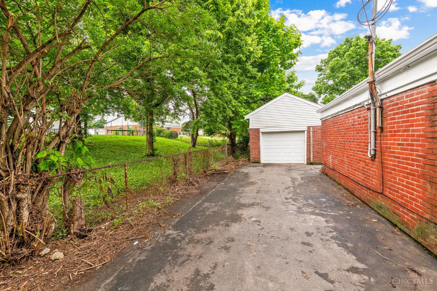 2489 Mack Road Fairfield, OH 45014 - Photo 45 of 45