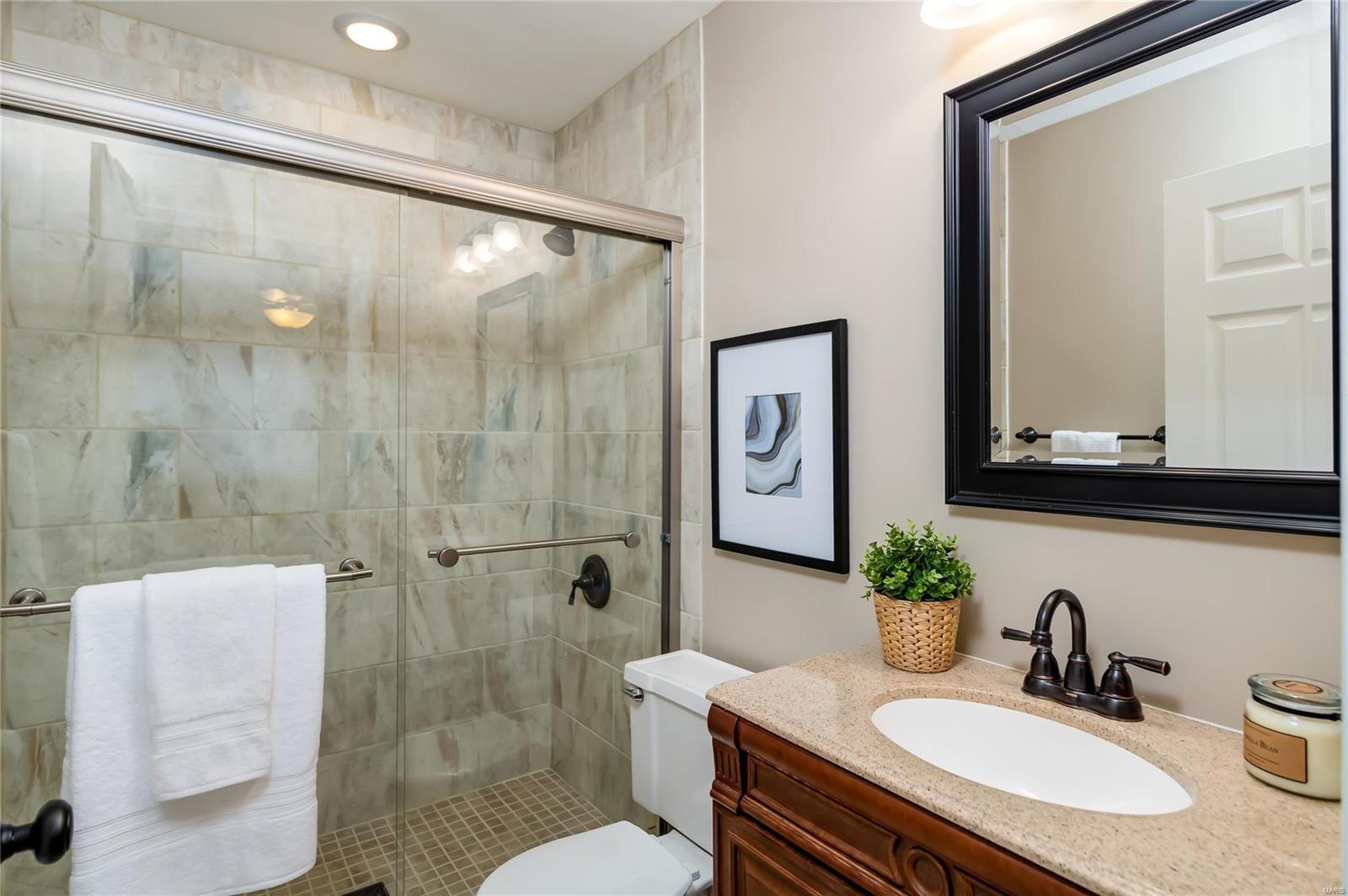 323 Dobbin Road St. Louis, MO 63119 - Photo 18 of 33 Gallery Image 18