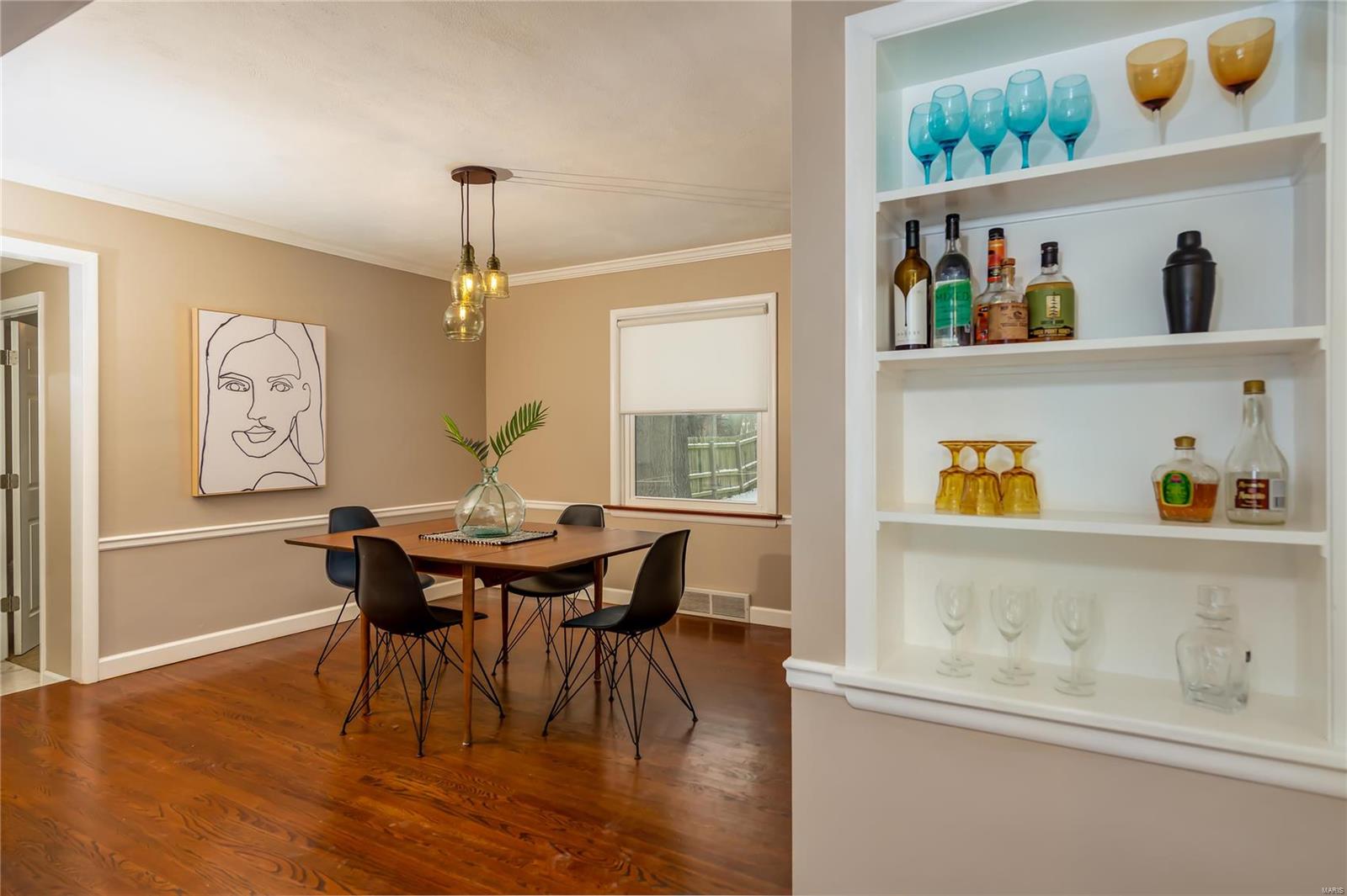 323 Dobbin Road St. Louis, MO 63119 - Photo 9 of 33 Gallery Image 9