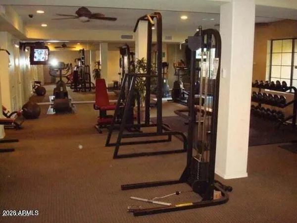 $1,195 | 5302 East Van Buren Street, Unit 1064, Phoenix, AZ 85008