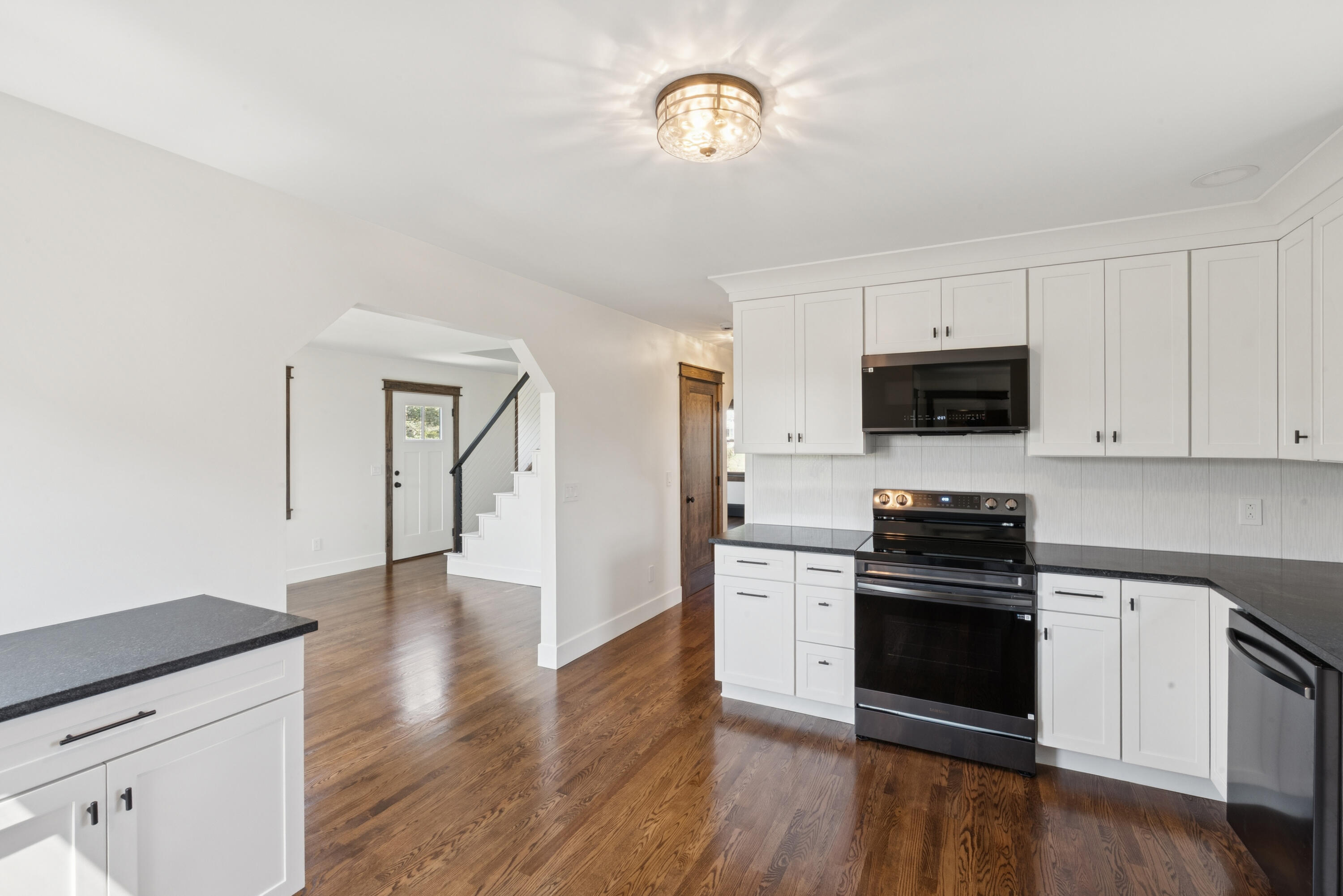 208 Pleasant Street Clinton, ME 04927 - Photo 22 of 61 DSC07588