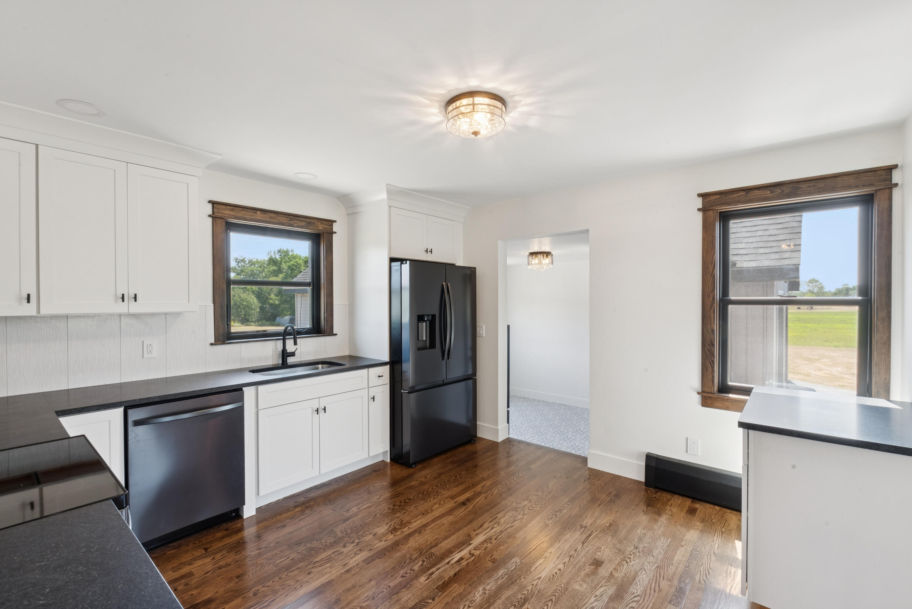 208 Pleasant Street Clinton, ME 04927 - Photo 23 of 61 DSC07593