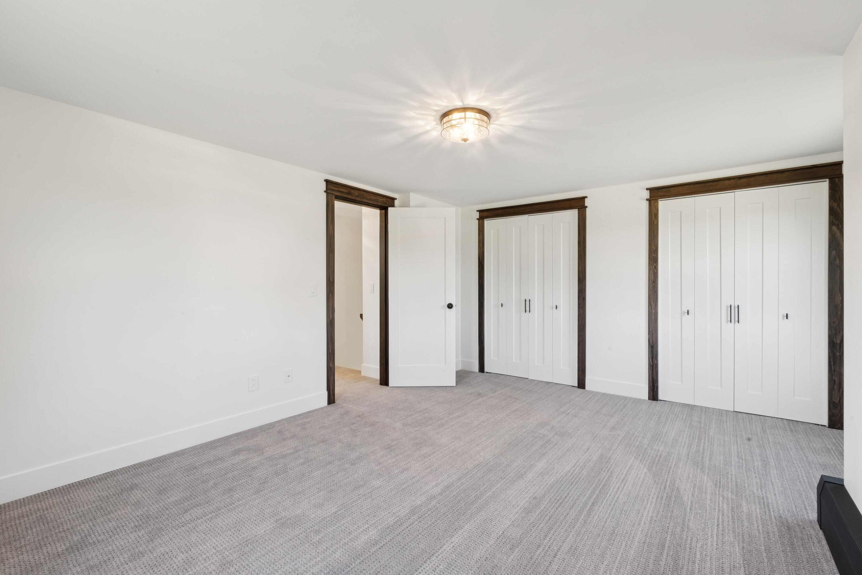 208 Pleasant Street Clinton, ME 04927 - Photo 39 of 61 DSC07688