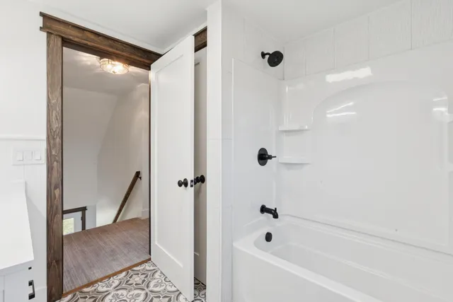 $555,000 | 208 Pleasant Street, Clinton, ME 04927