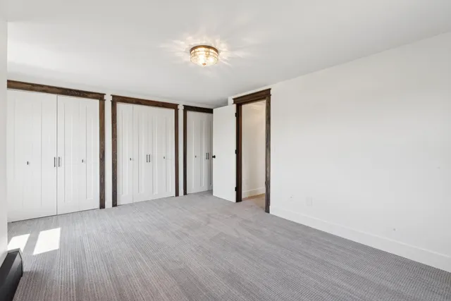 $555,000 | 208 Pleasant Street, Clinton, ME 04927