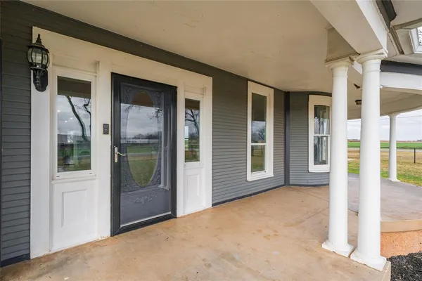 a view of a house with an outdoor space