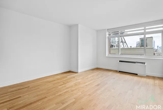 $4,350 | 60 West 23rd Street, Unit 2005 | Flatiron