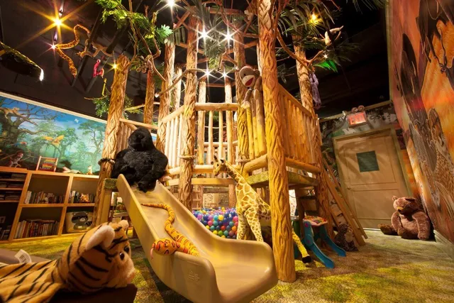 $4,350 | 60 West 23rd Street, Unit 2005 | Flatiron