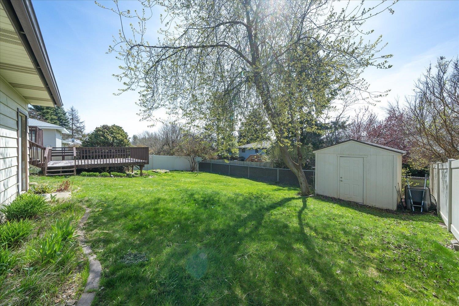 214 Walker Drive Cheney, WA 99004 - Photo 31 of 41