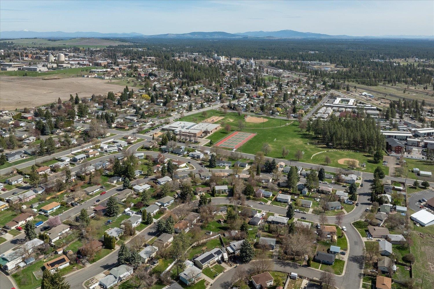 214 Walker Drive Cheney, WA 99004 - Photo 36 of 41