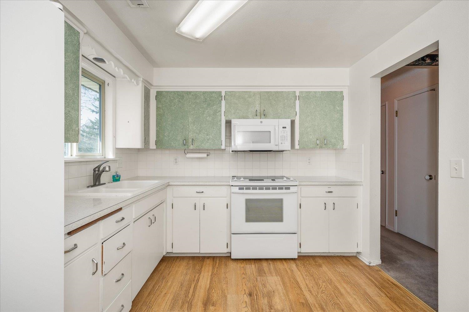 214 Walker Drive Cheney, WA 99004 - Photo 9 of 41